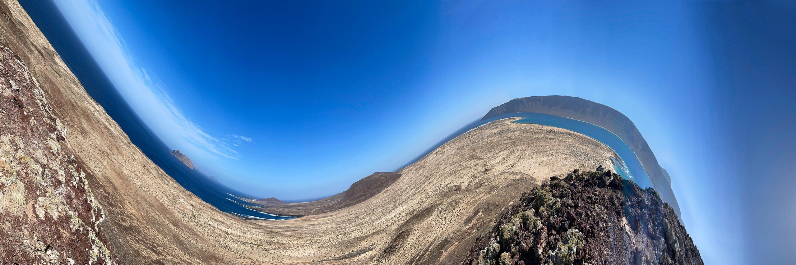 MONTAÑA AMARILLA, LA GRACIOSA
Jan 28th, 2024
Apple iPhone 12 Pro - 4.2mm f/1.6, ISO 32
29°13'28.73"N 13°32'14.17"W